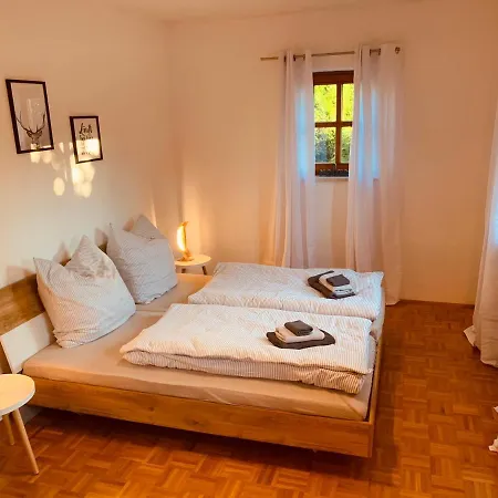 Ferienhaus Adlerhorst Nyaraló